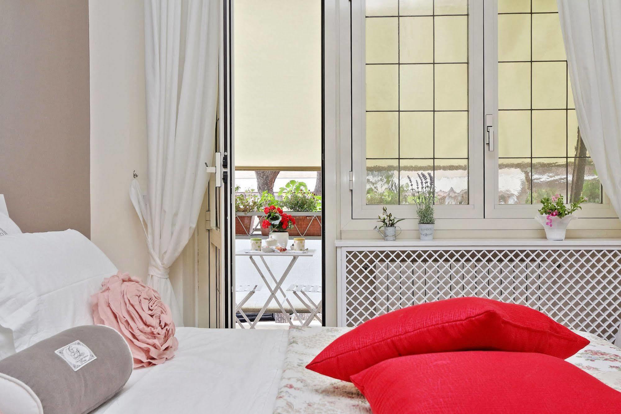 Gæstehus San Pietro Stazione 3*